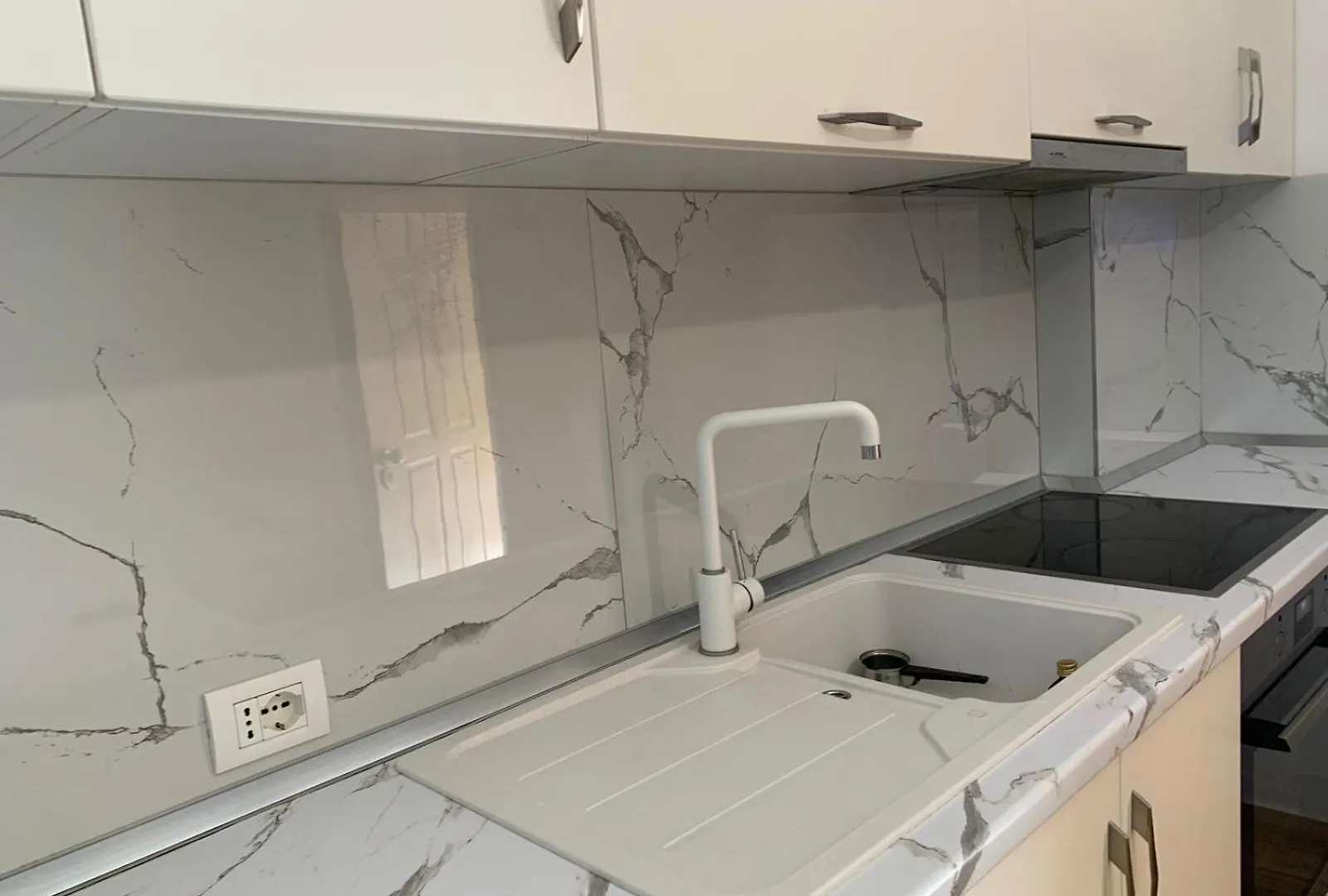 Lungo Mare Te Carburanti Castrati Apartment Vlore 0*,  Albania